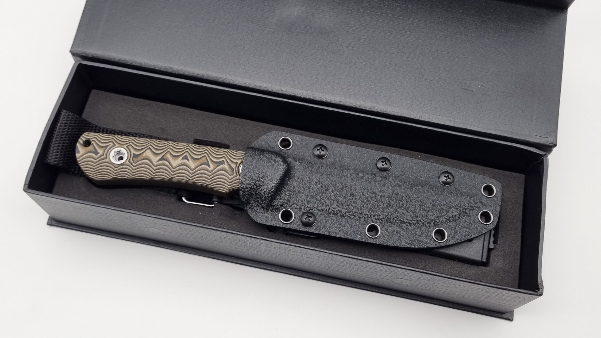 B-Ware Jäger JARS Messer N690 Stahl 60 HRC Outdoor Jagd Bushcraft Messer  Beige/Kydex