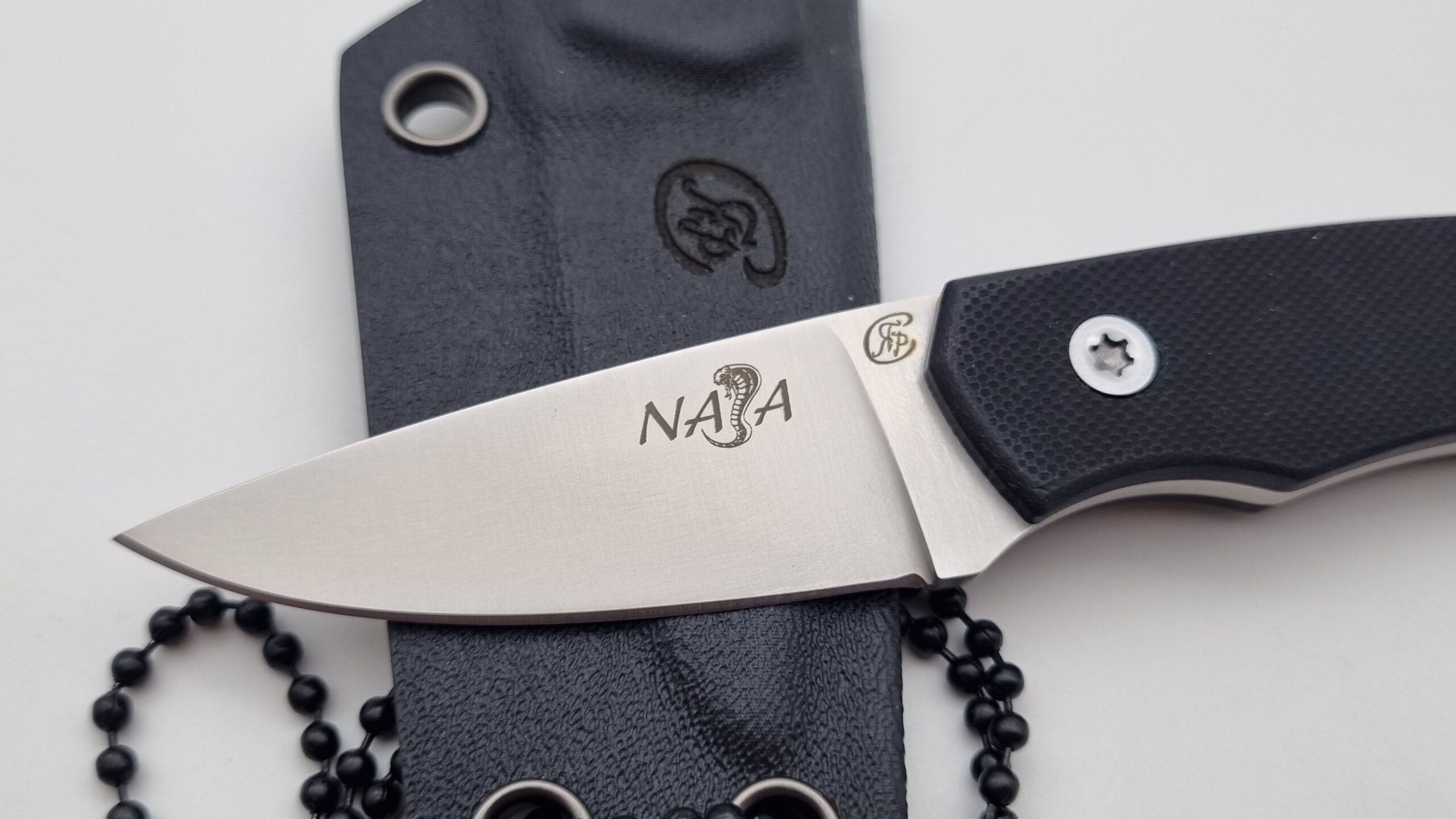 NAJA (Kobra) JARS Neck Knife von Jackknife EDC G10 Schwarz N690 Stahl 60 HRC