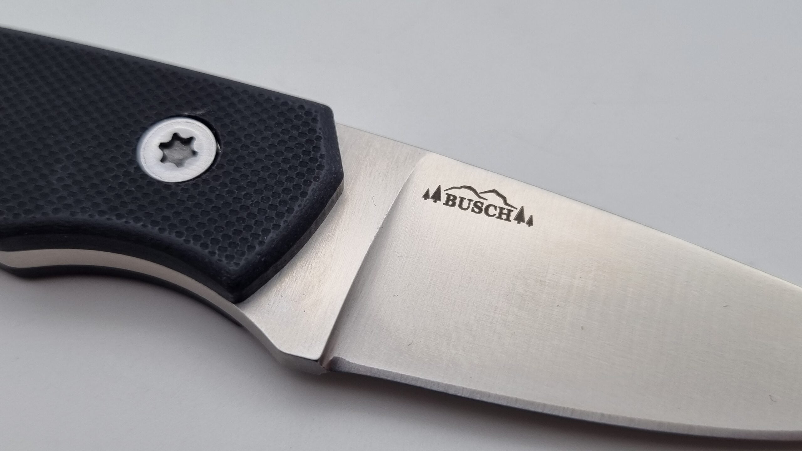 NAJA (Kobra) JARS Neck Knife von Jackknife EDC G10 Schwarz N690 Stahl 60 HRC