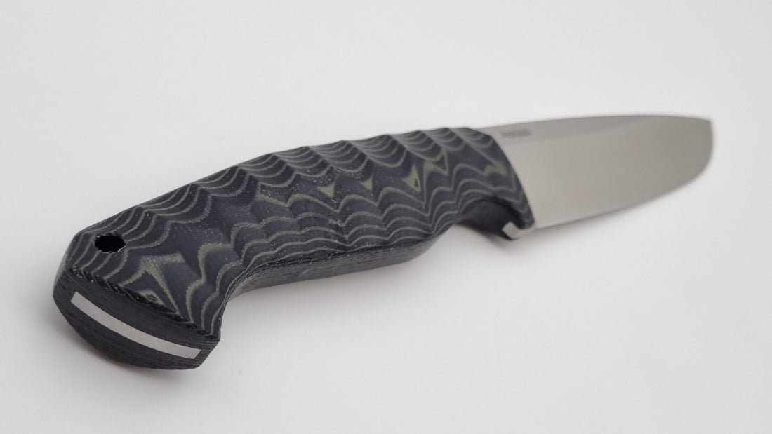 Leopard JARS Jagd Outdoor Messer N690 60HRC    Green/Black Micarta Leder