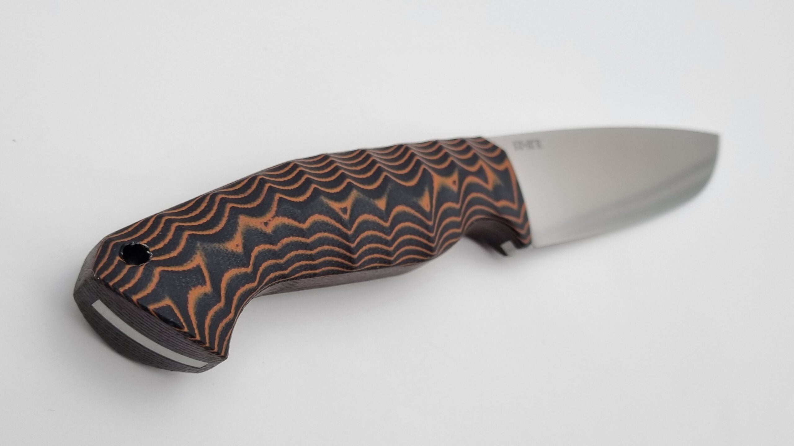 Berserker JARS Jagd Outdoor Messer Orange/Black Micarta Leder