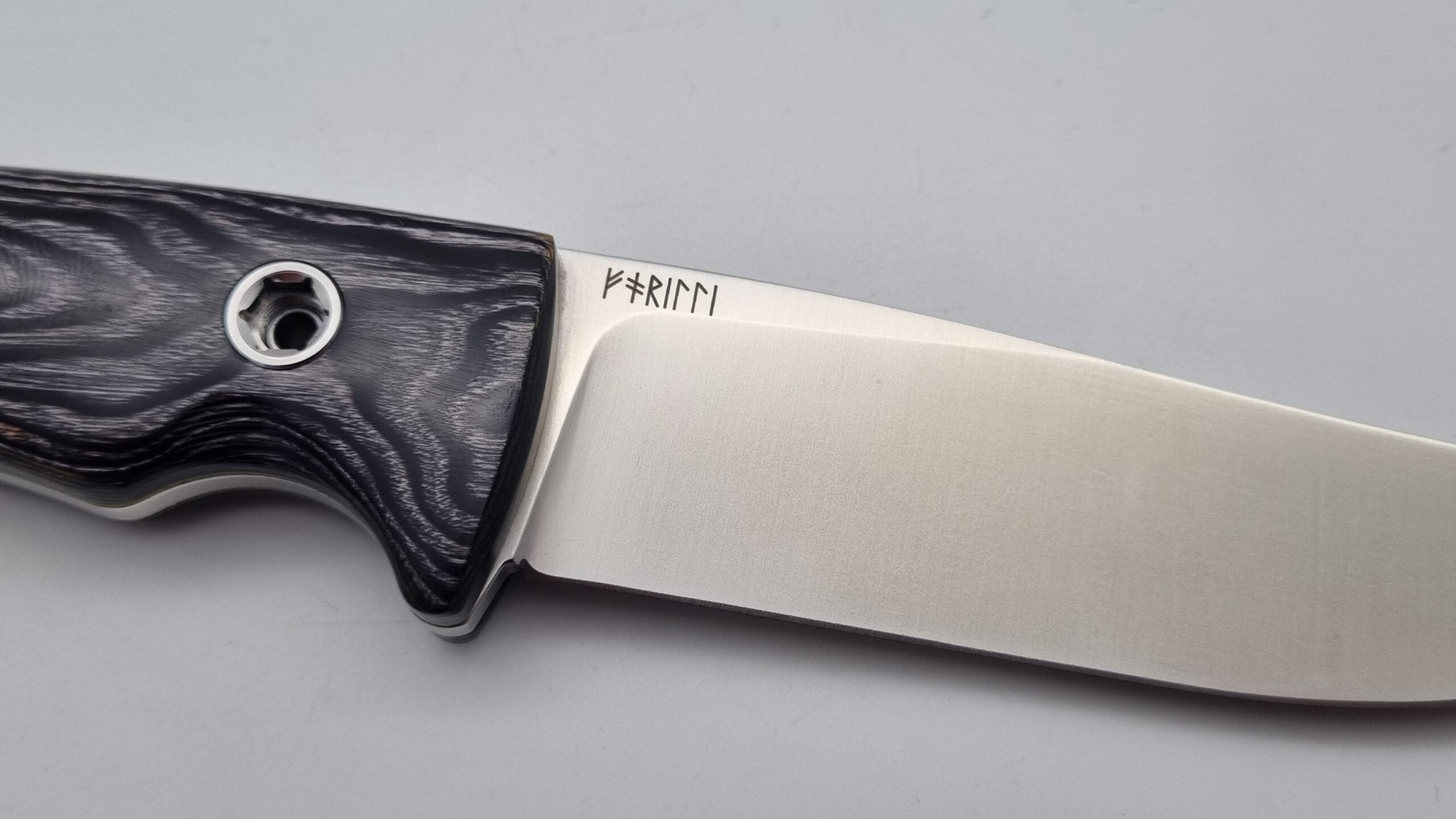 B-Ware Forelle 2.0 JARS Jagd Outdoor Messer N690 60HRC Custom Micarta