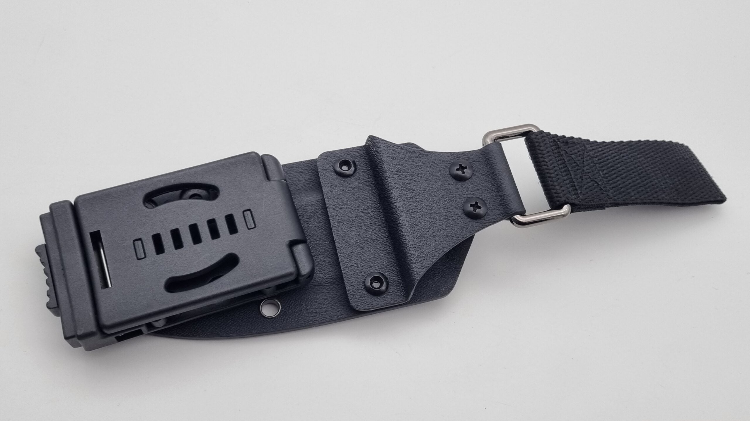 Norka Kydex Messerscheide mit Tek Lok und Dangler-Adapter