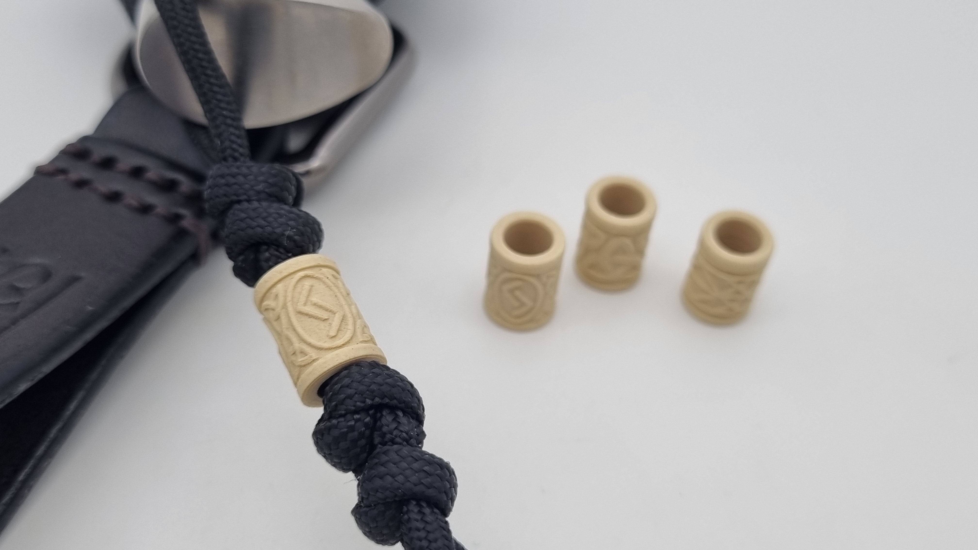 JARS Talisman Beads 3D Druck Made in Germany Triquetra Jera Wyrd-Web