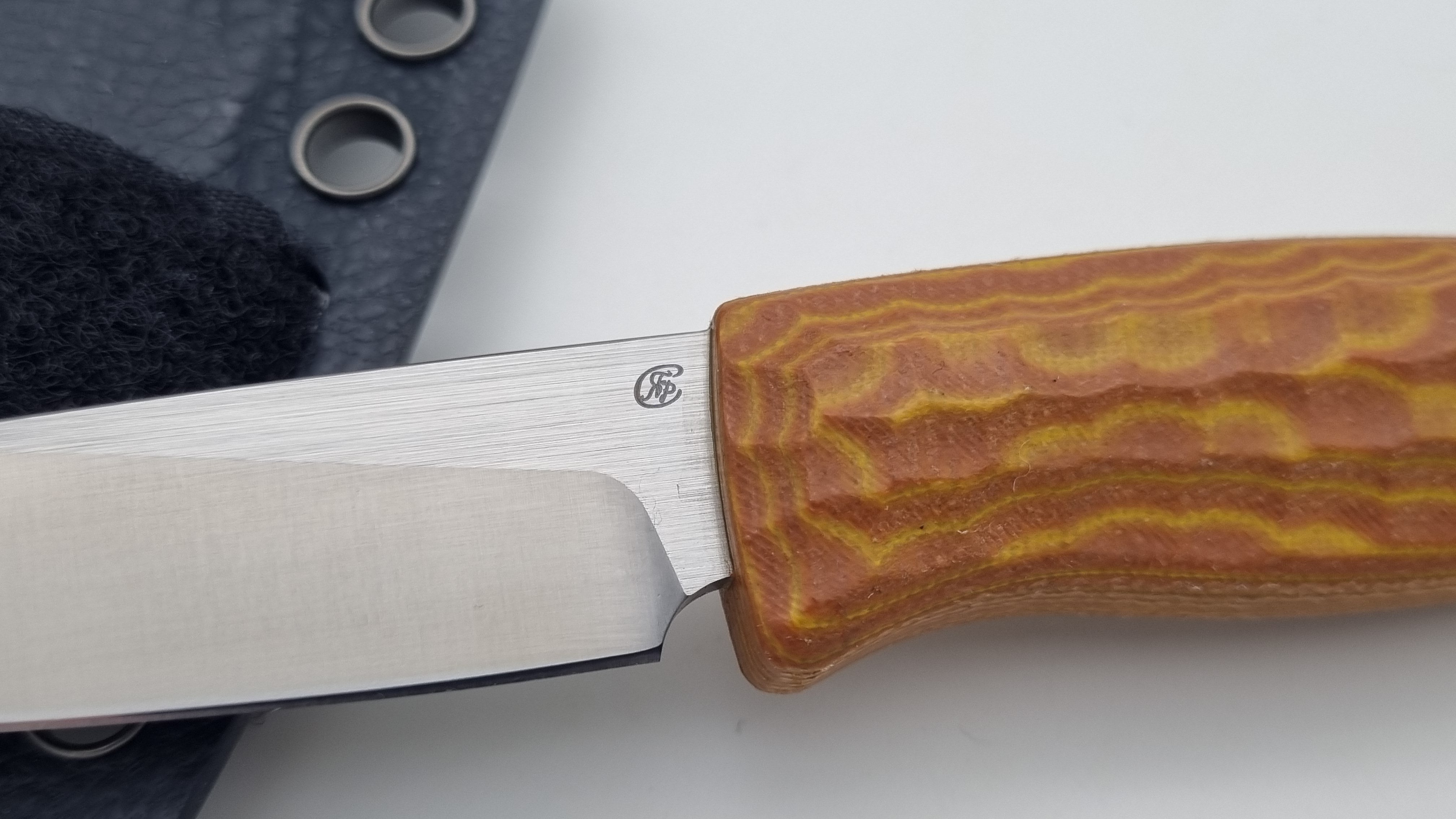 Sting JARS Neckknife EDC Messer Stahl Sandvik 14C28N 60HRC